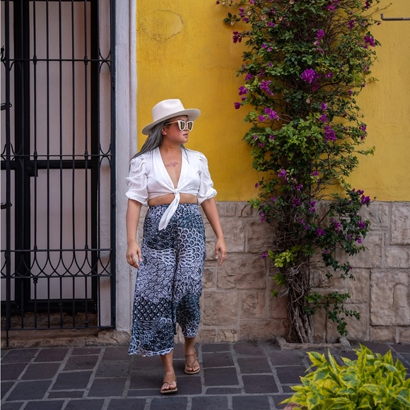 Jonathan Simkhai cropped tie front top white M euc - Picture 2 of 6